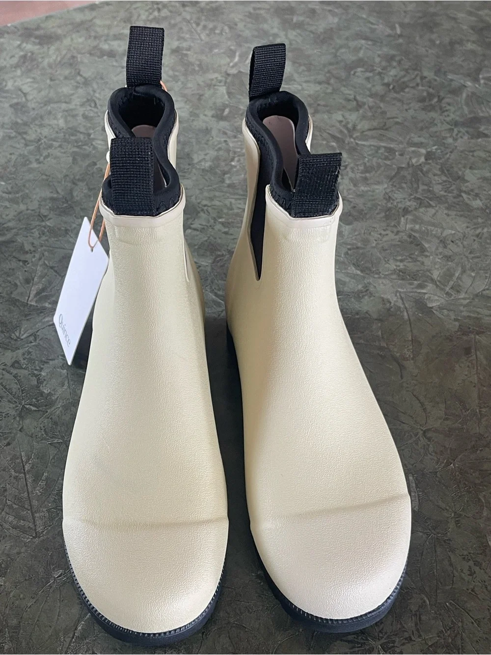 Quince Women’s Chelsea Rain Boots - Stone/Cream/Black - Size 6 - NWT